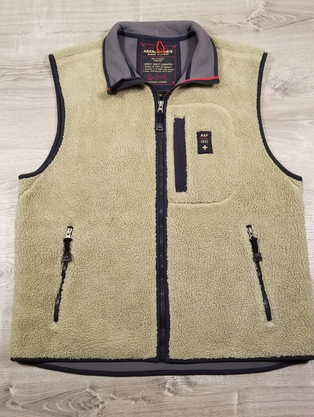 VTG Abercrombie & Fitch Deep Pile Sherpa Fleece Vest Tan Khaki Full Zip Mens XL
